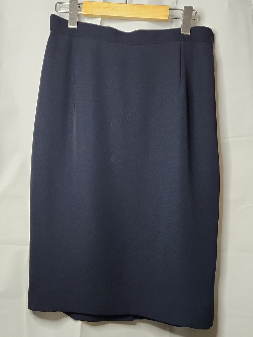 Vintage Ingenuity Classic Navy Lined Pencil Skirt - Women's Size 8